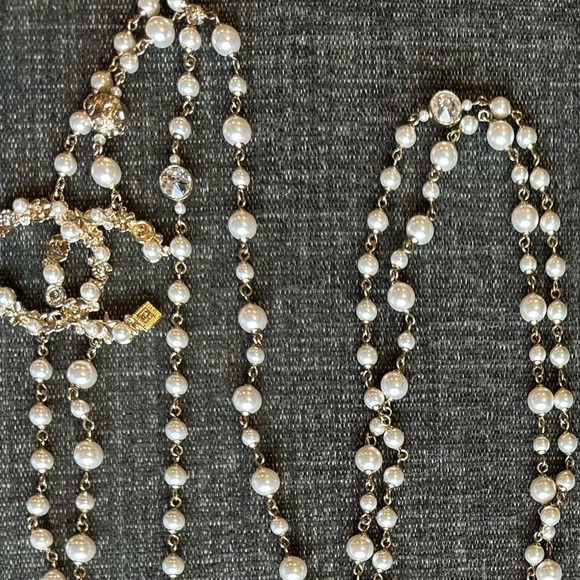 Chanel Double Strand Beaded Necklace - Picture 5 of 7